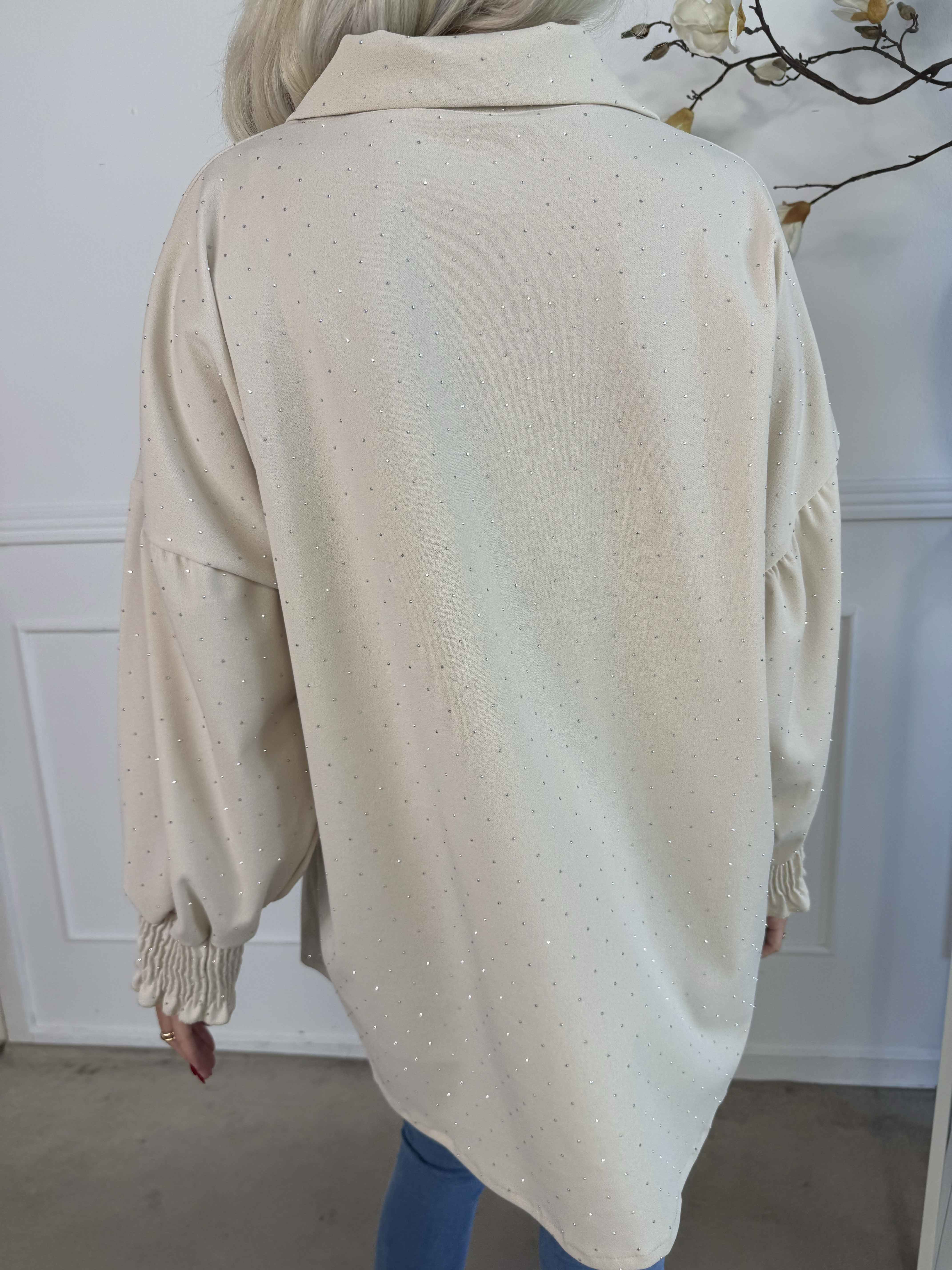 Aria - Tunika utsmyckad med gjutform och smock vid ärmen